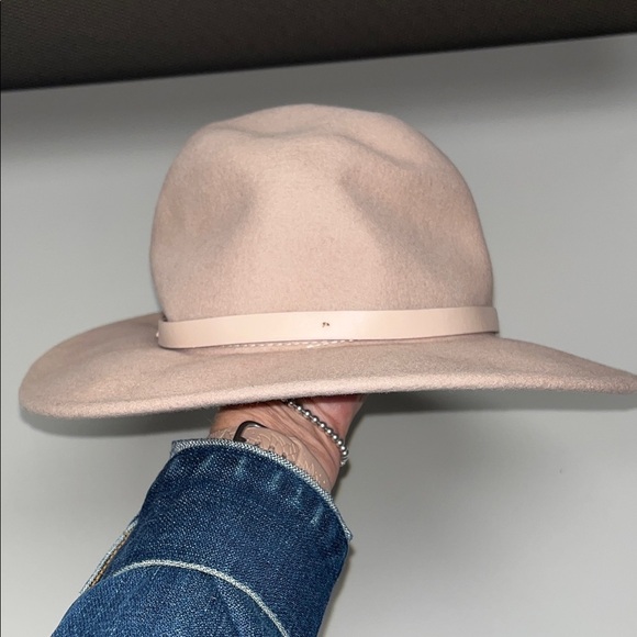 Free People Blush Pink Wool boho hat OS with band